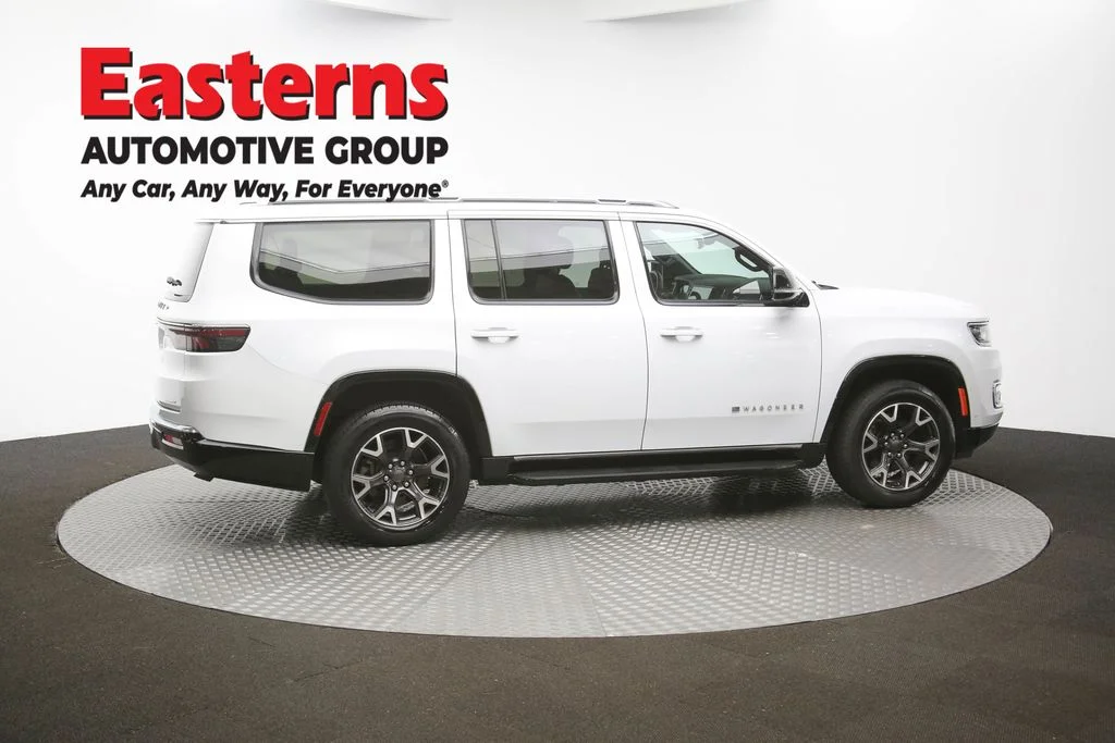 Used 2023 White Jeep Series III image 41