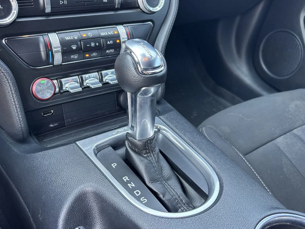 Used 2021 White Ford EcoBoost image 30