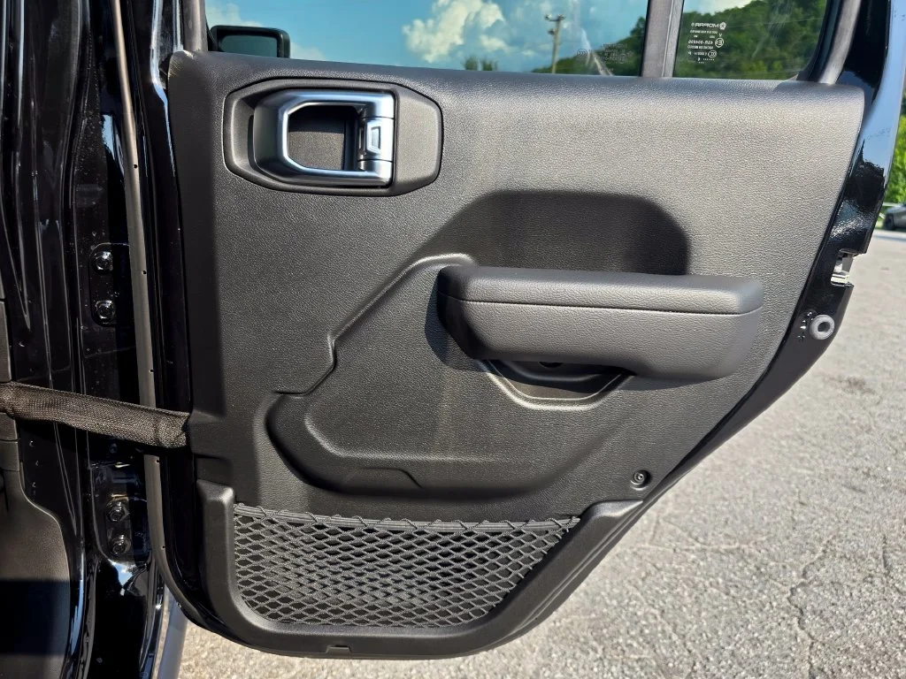 New 2026 Black Jeep Rubicon image 39