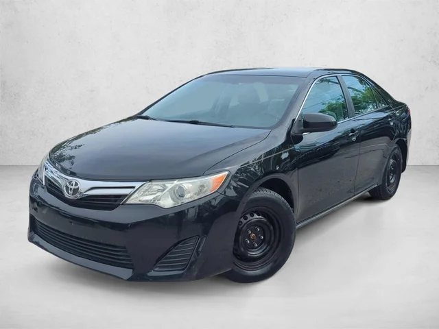2013 Toyota Camry LE