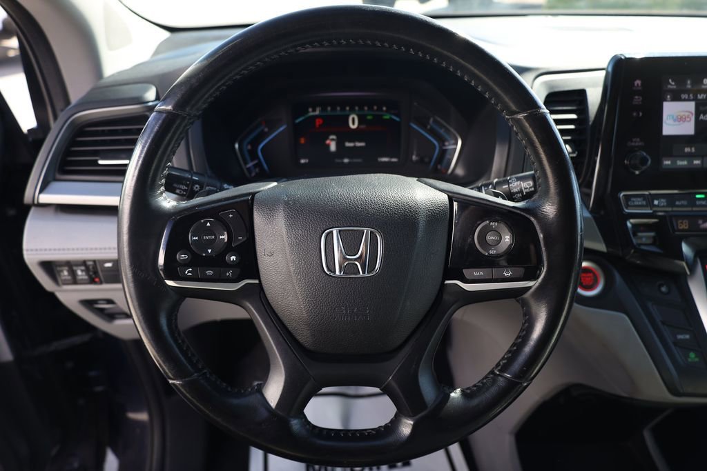 Used 2019 Obsidian Blue Pearl Honda EX-L image 12