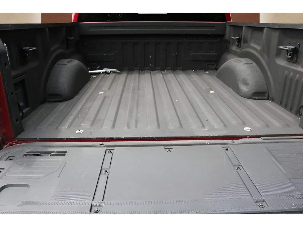 Used 2023 Red Ford Raptor image 10