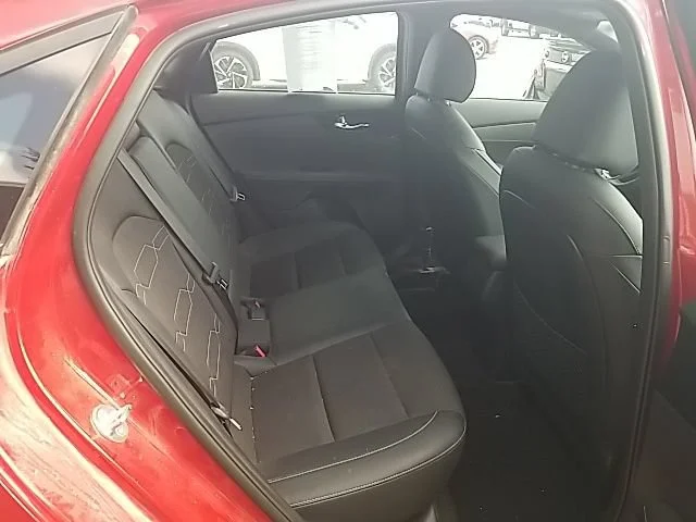 Used 2024  Kia GT-Line image 29
