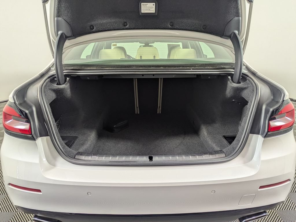 2023 BMW 5 Series 530i - Photo 15