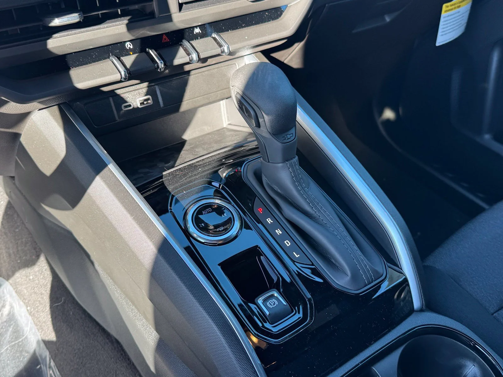 2026 Chevrolet Colorado Work Truck - Photo 19