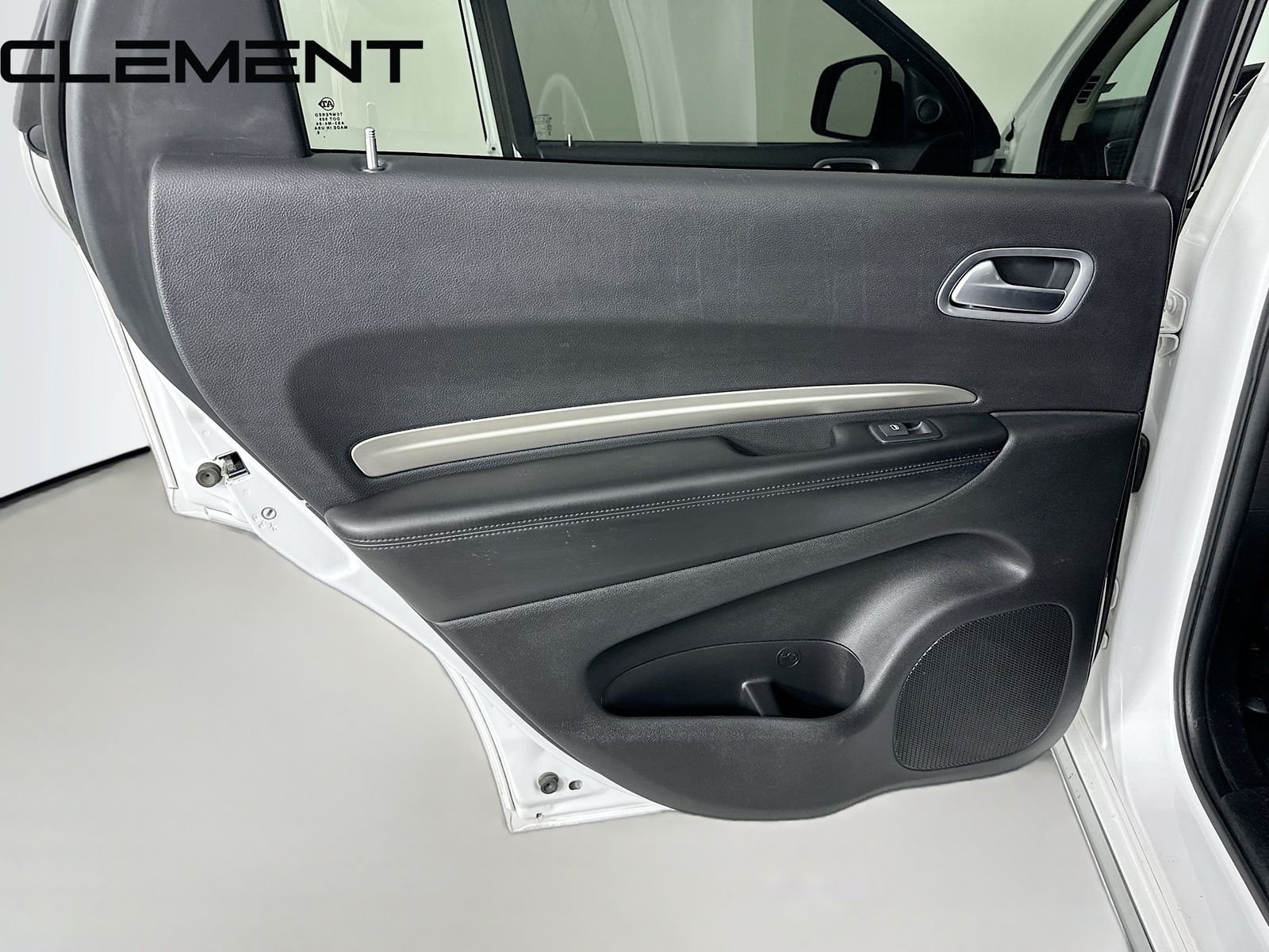 Used 2020 White Dodge SXT Plus image 29