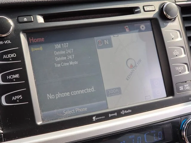 Used 2019 Gray Toyota XLE image 20