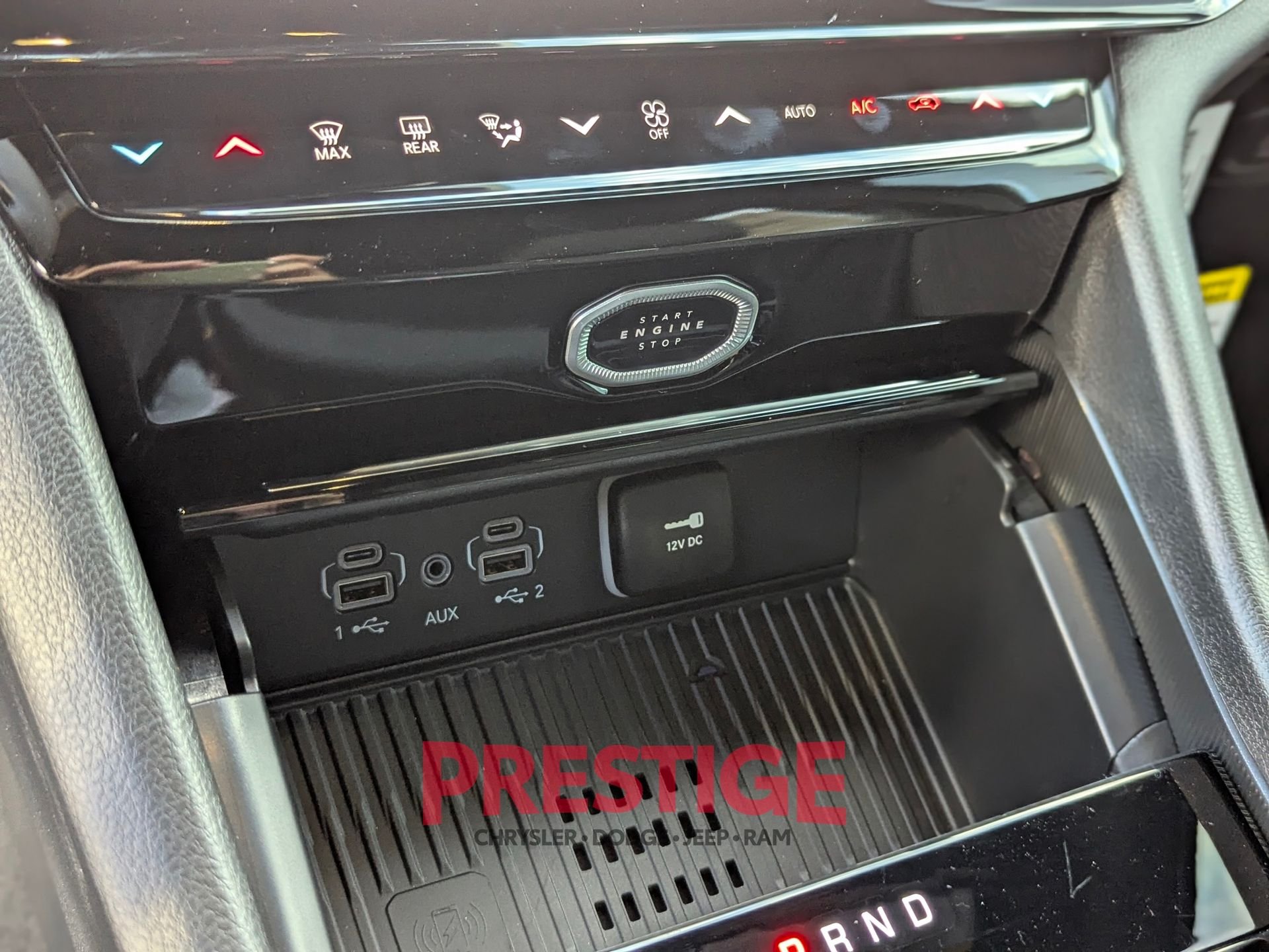 New 2026 Diamond Black Crystal Pearlcoat Jeep Limited image 20
