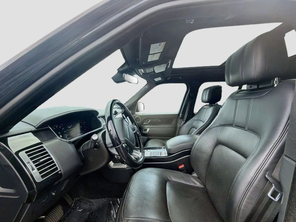 Used 2020 Black Land Rover HSE image 22