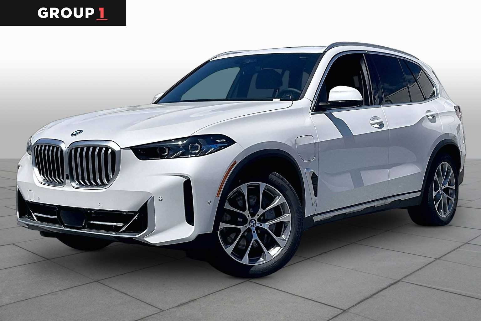 2026 BMW X5 xDrive50e's photo