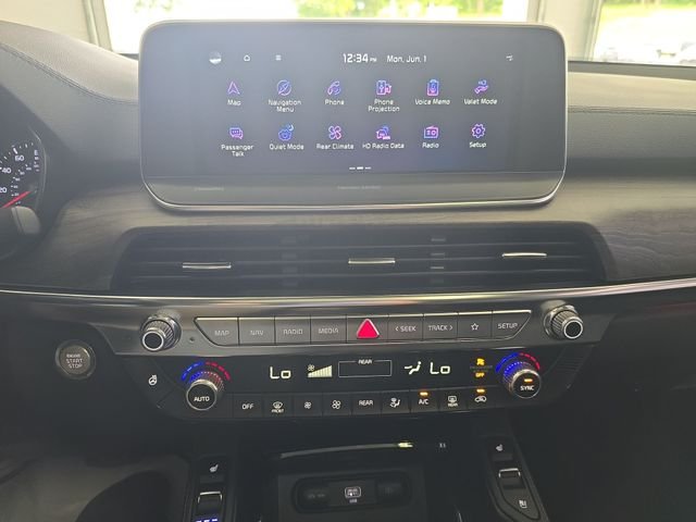 Certified Used 2022 Gray Kia SX image 17
