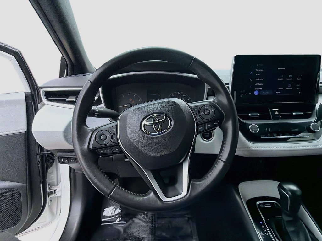 Certified Used 2023 Ice Toyota SE image 8