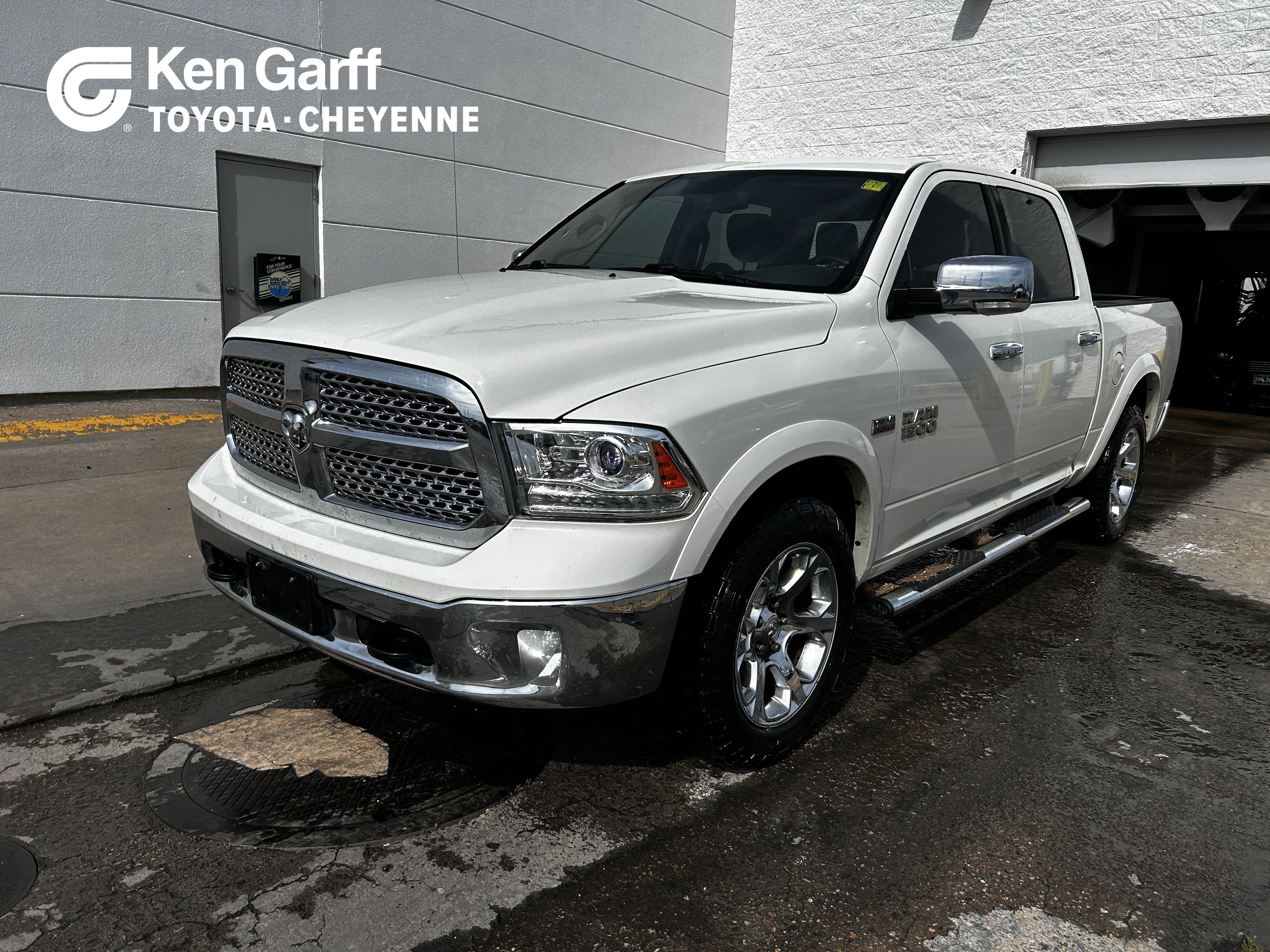 2016 RAM 1500 Laramie 4x4 Crew Cab 5'7's photo