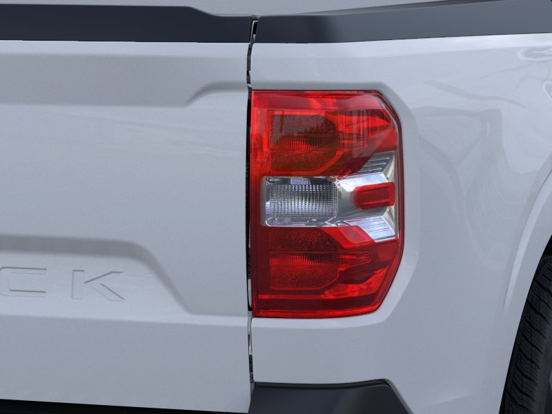 New 2026 Space White Metallic Ford XLT image 22