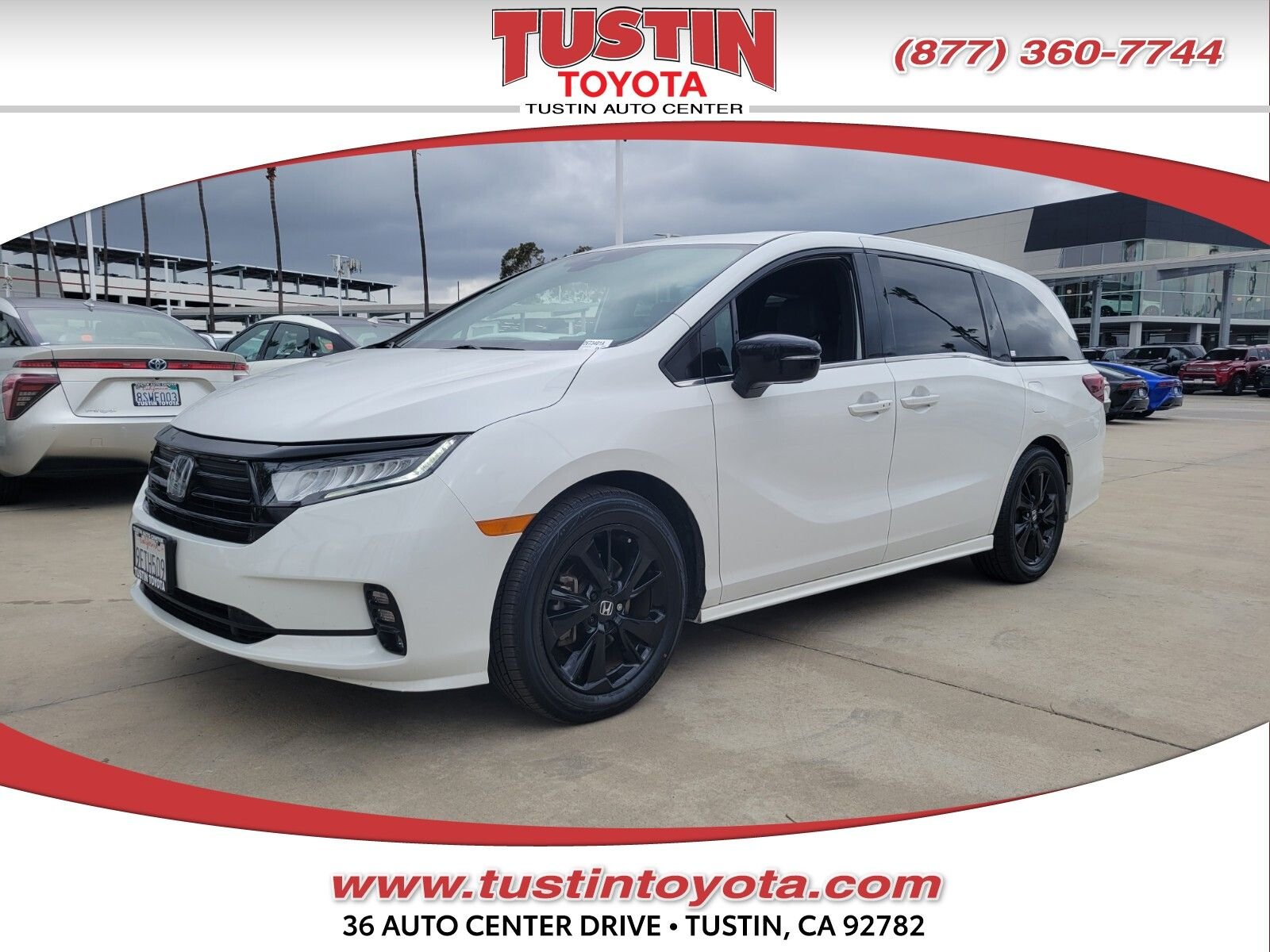 2023 Honda Odyssey SPORT's photo