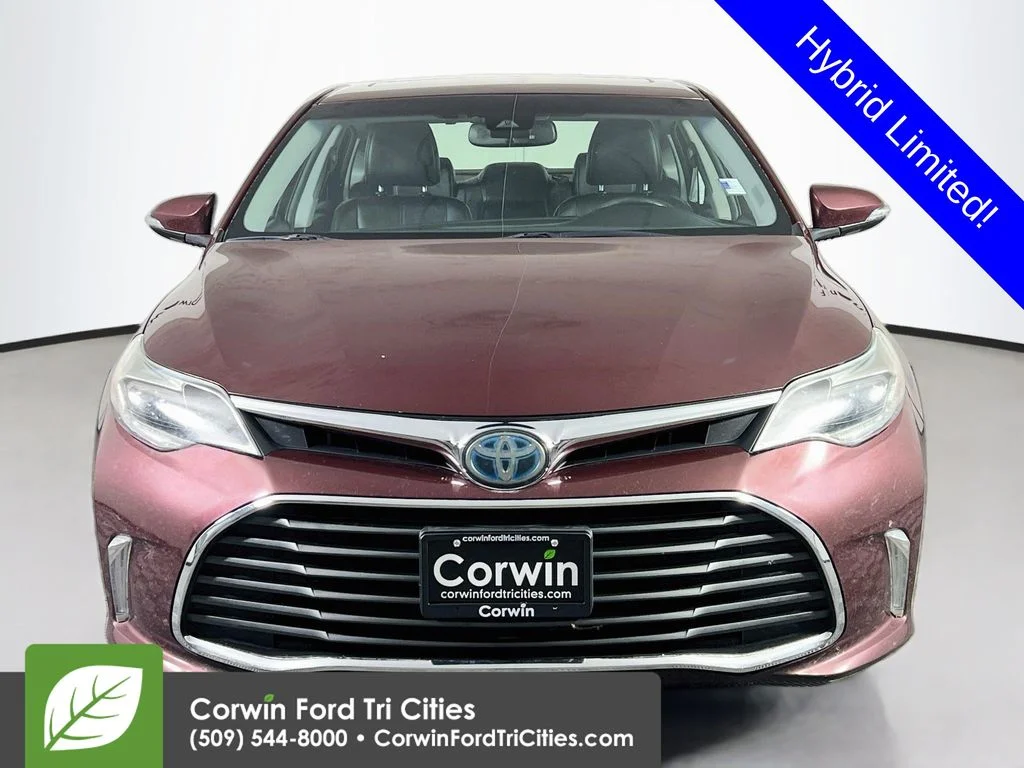 Used 2017 Red Toyota Limited image 4