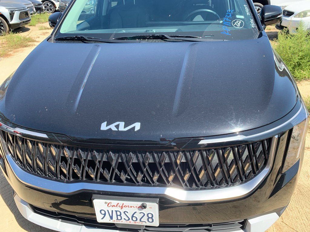 Certified Used 2026 Aurora Black Pearl Kia LXS image 3