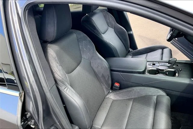 2025 Lexus RX 350 - Photo 7