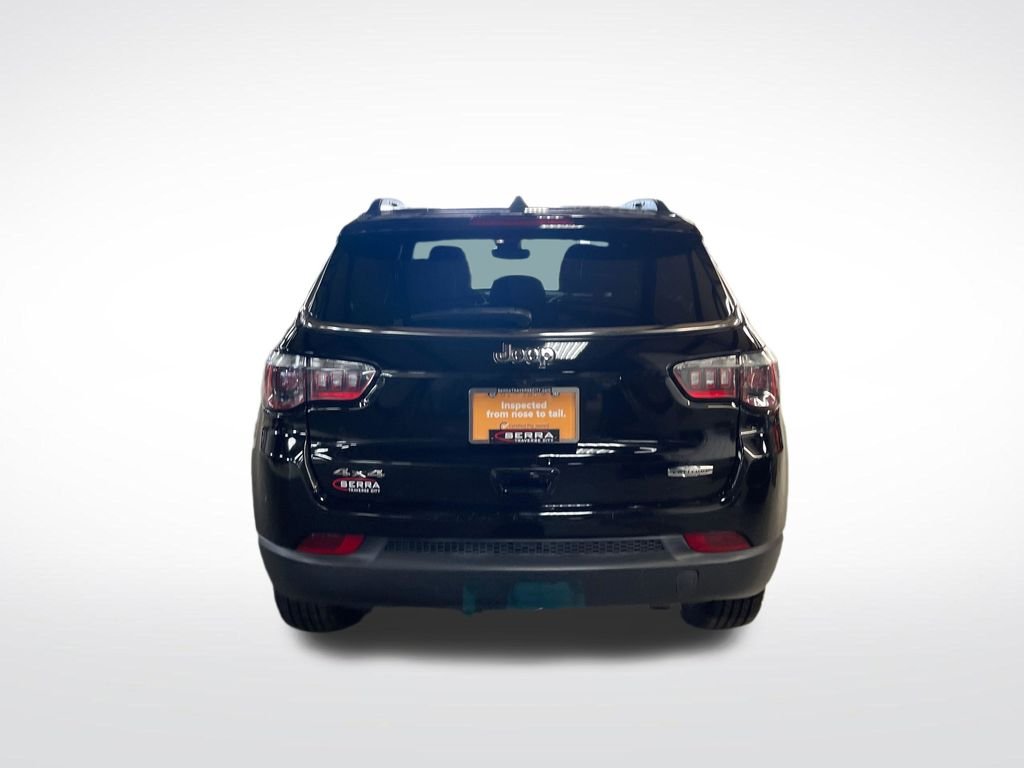 Used 2024 Black Jeep Latitude image 4