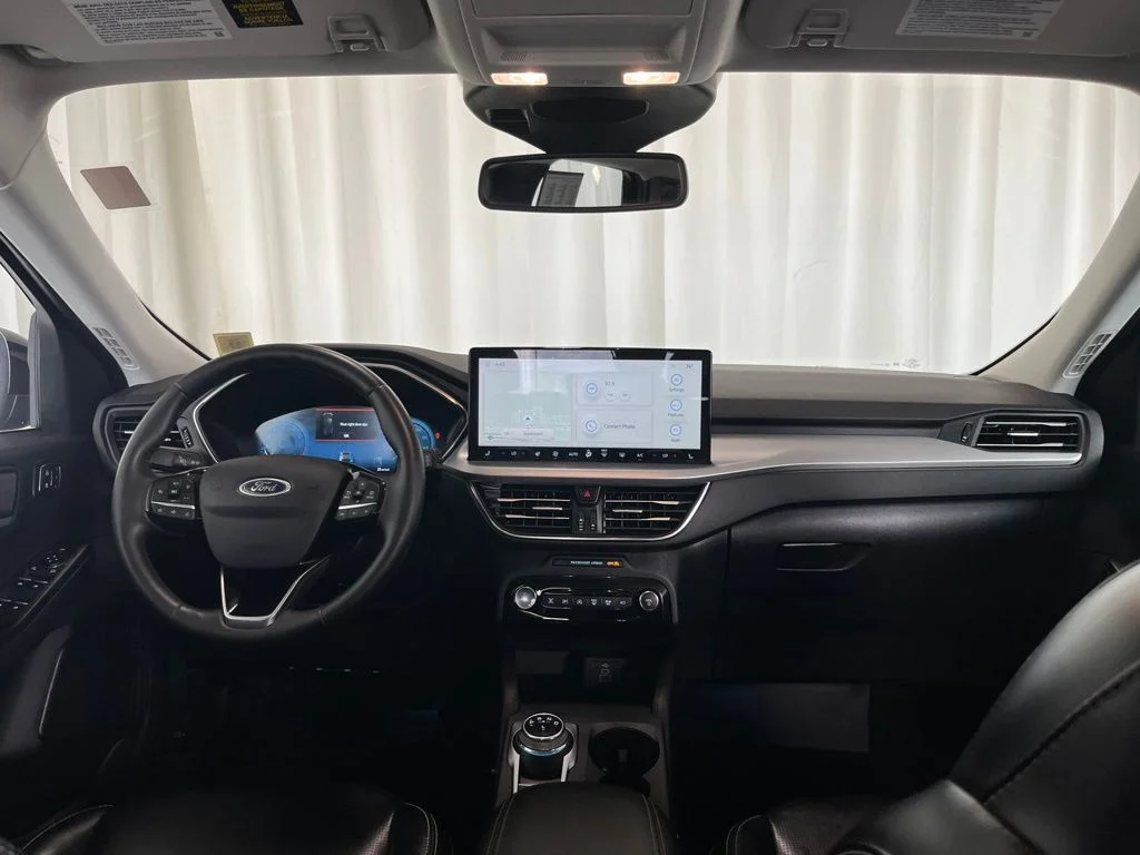 Used 2024 Black Ford Platinum image 9