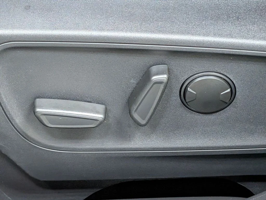 Certified Used 2026 Carbonized Gray Metallic Ford Outer Banks image 13