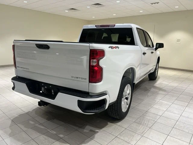 New 2026 White Chevrolet Custom image 5