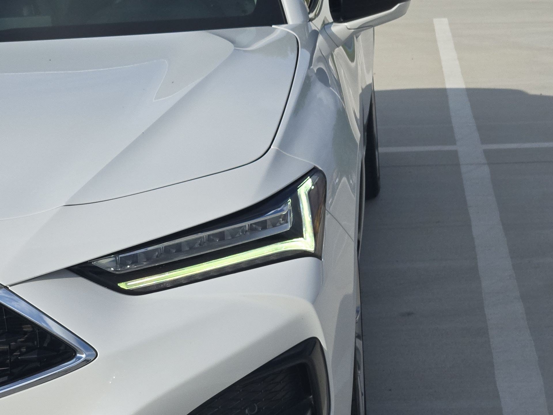 Used 2023 White Acura w/Technology Package image 10