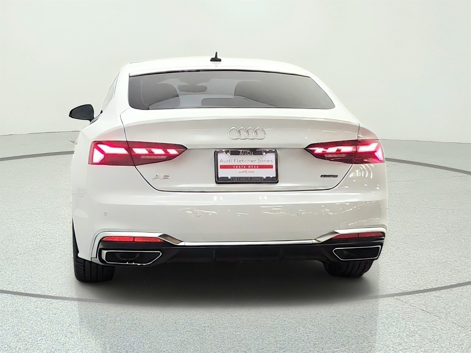Used 2023 Glacier White Metallic Audi S line Premium image 6