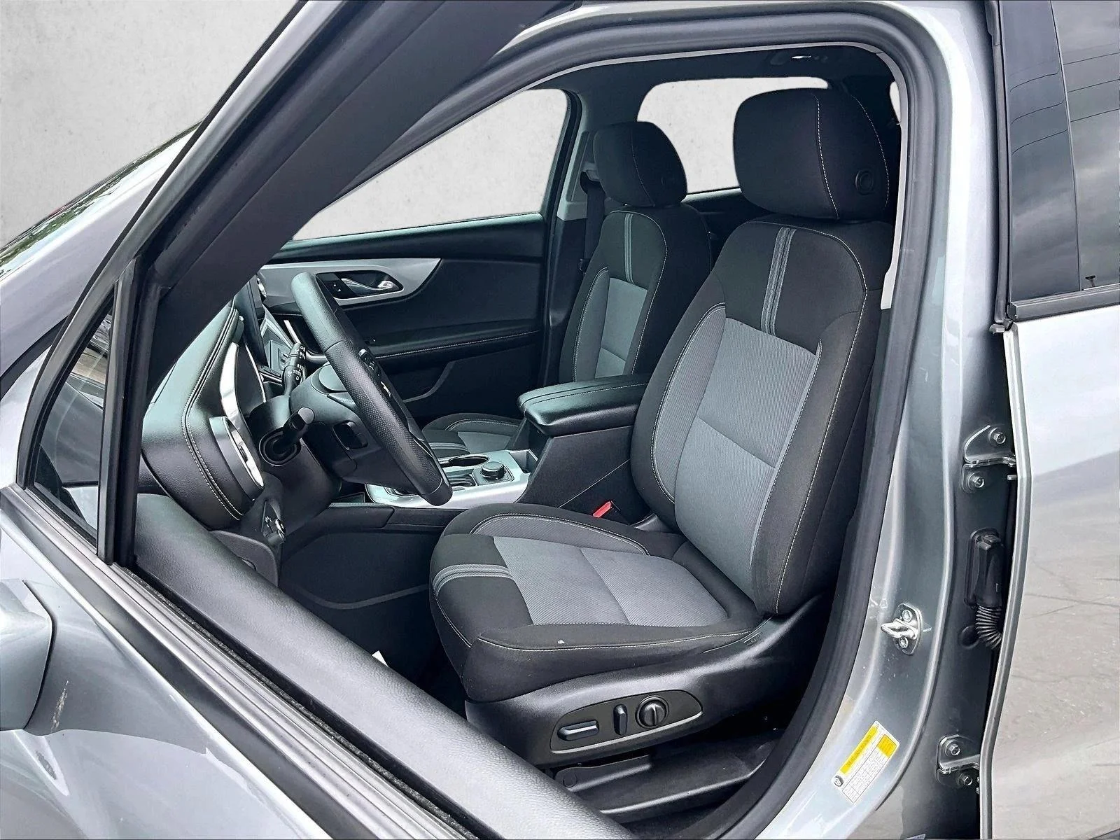 Used 2023 Sterling Gray Metallic Chevrolet LT image 26