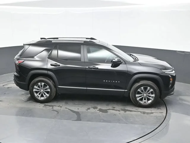 2027 Chevrolet Equinox LT - Photo 16