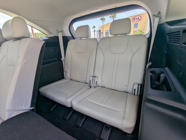 2026 Kia Sorento S - Photo 15