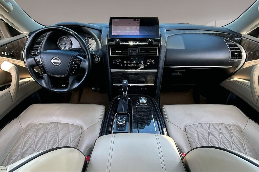 Used 2021 White Nissan Platinum image 15