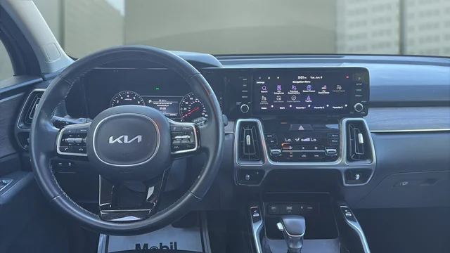 Used 2023 Silver Kia X-Line S image 11