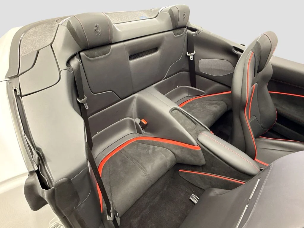 Used 2025 Bianco Avus Ferrari Spider image 28