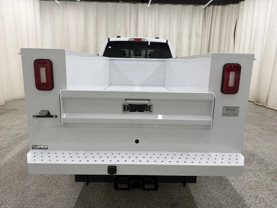 New 2026 Oxford White Ford F-350® XL image 7