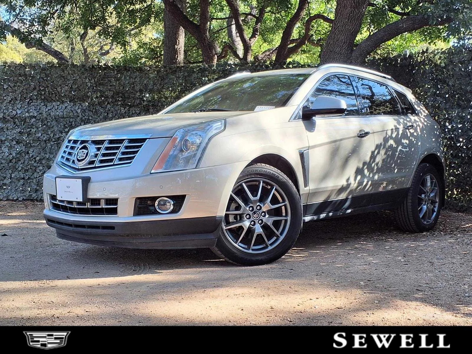 2016 Cadillac SRX FWD Premium Collection's photo