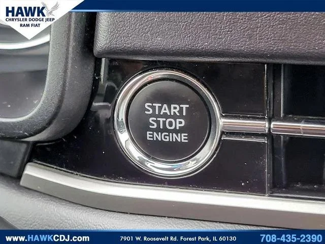 Used 2024 Black Mitsubishi SE image 18
