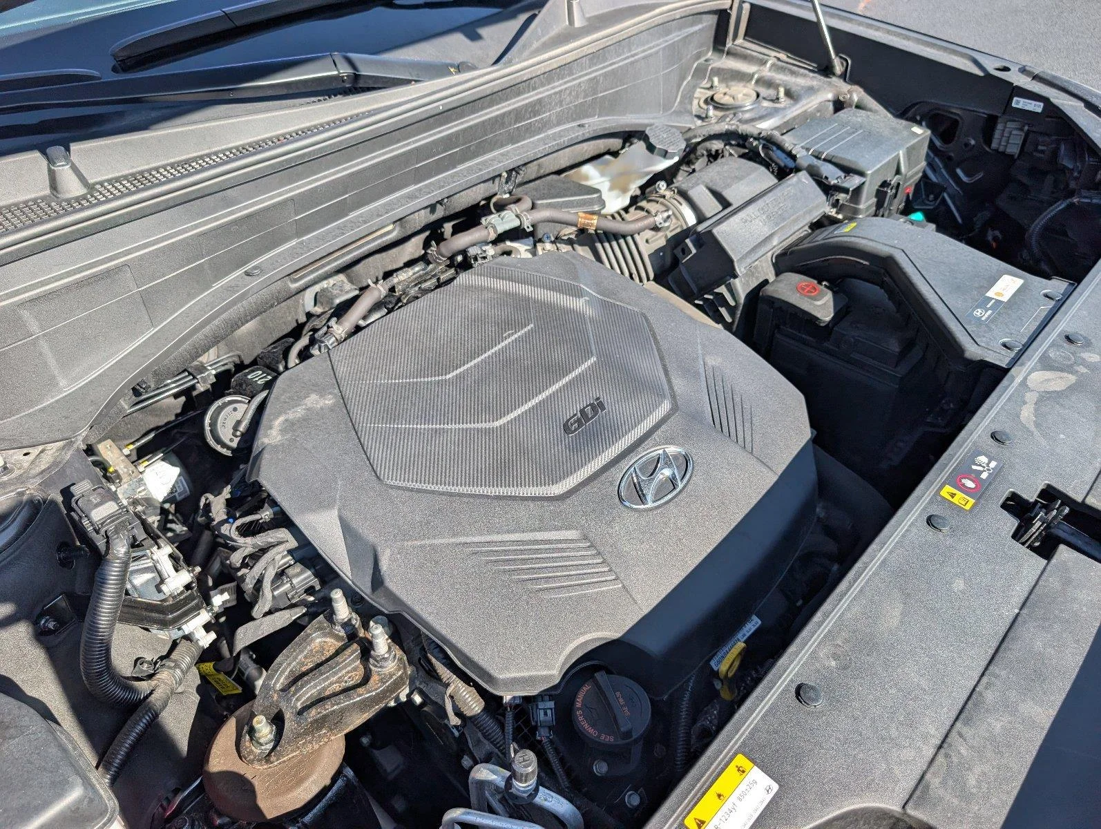 Used 2025 Abyss Black Pearl Hyundai SEL image 14