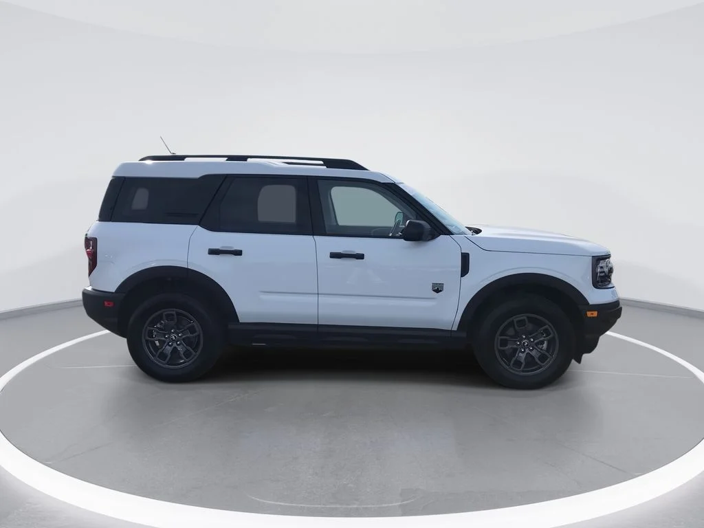 Used 2024 White Ford Big Bend image 9