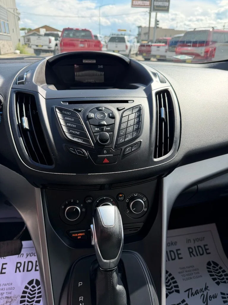 Used 2016 Silver Ford SE image 13