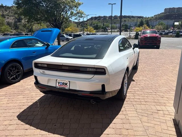 New 2026 White Knuckle Exterior Paint Dodge R/T image 5