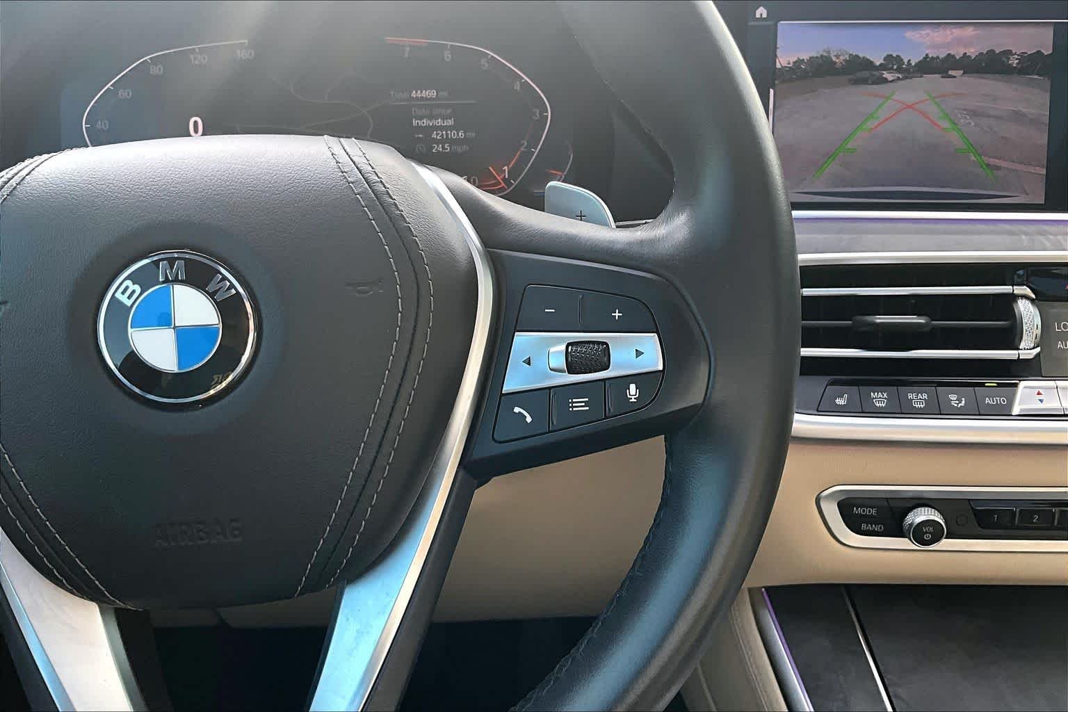 Used 2019 Alpine White BMW xDrive40i image 24