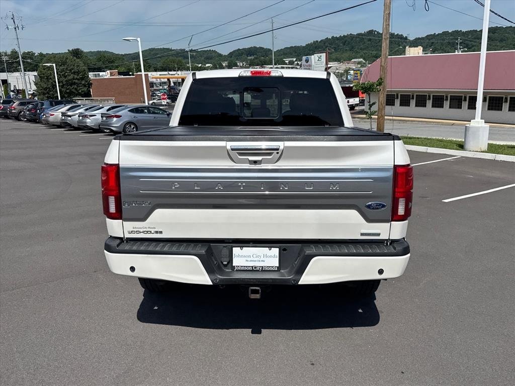 Used 2018 White Platinum Metallic Tri-Coat Ford Platinum image 5