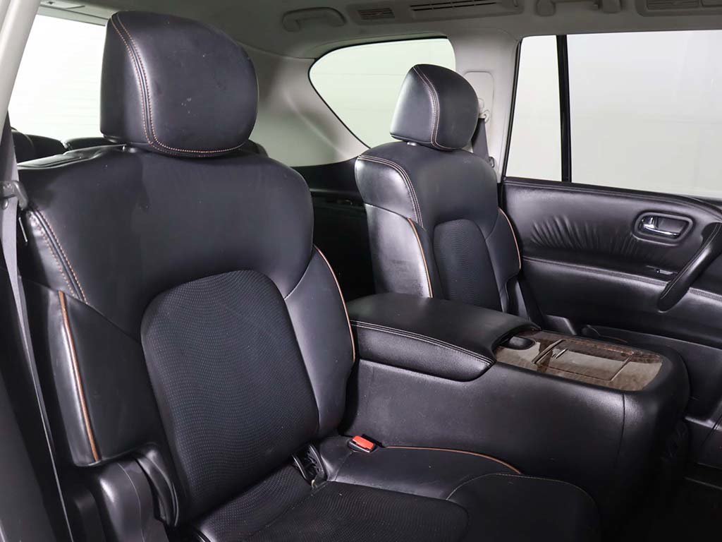 Used 2019 White Nissan SL image 30