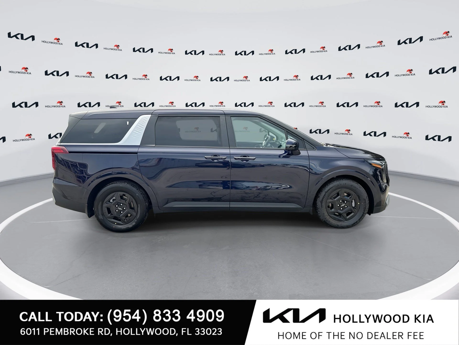 New 2027 Deep Chroma Blue Kia LXS image 9