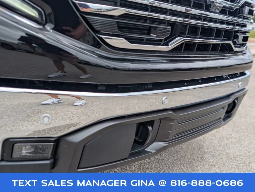 New 2026 Onyx Black GMC SLT image 11