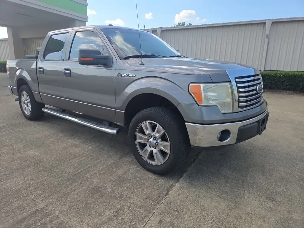 Used 2012 Sterling Gray Metallic Ford XLT image 16