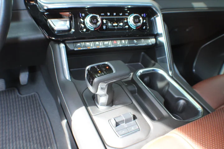 Certified Used 2025 Onyx Black GMC Denali Ultimate image 13