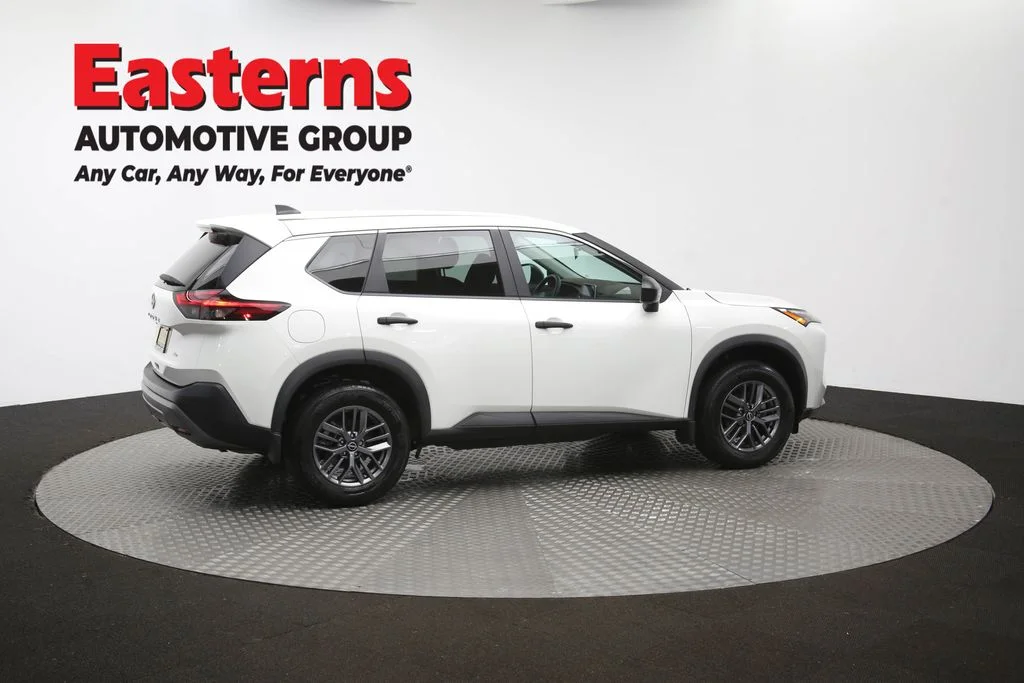 Used 2023 White Nissan S image 44