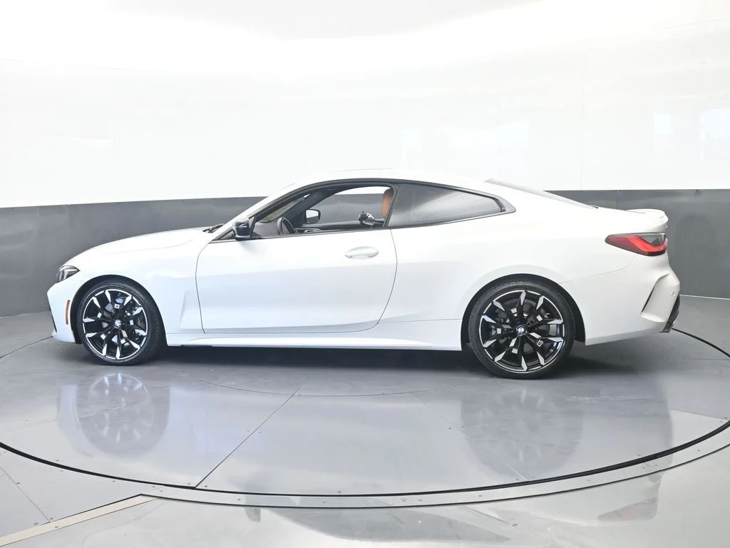 Used 2025 White Metallic BMW 430i xDrive image 2